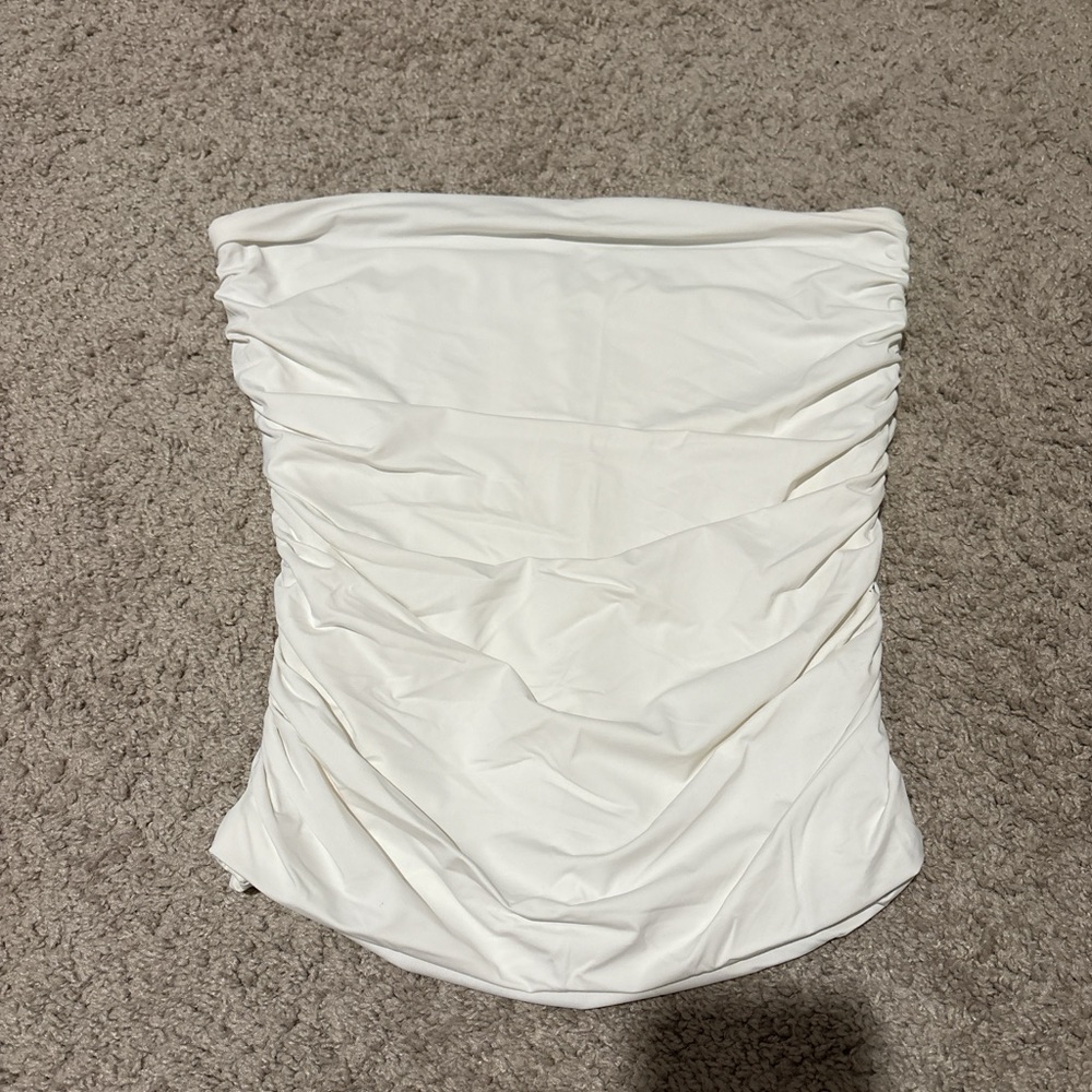 Aritzia Wilfred Tube Top